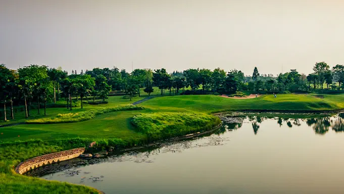 バタナックゴルフリゾートイメージ